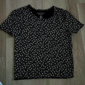 Black American eagle shirt.